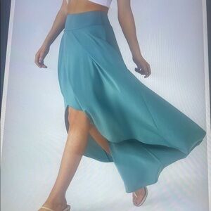 2X.  HALARA BREEZEFUL HIGH LOW RUFFLE 2 IN 1 MAXI SKIRT